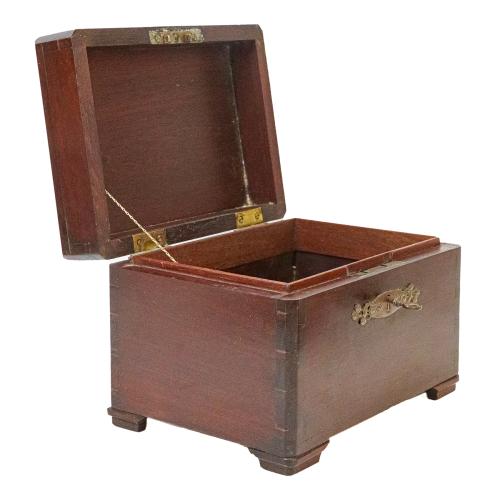 CAJA PURERA FRANCESA DEL PRIMER CUARTO DEL S.XX
