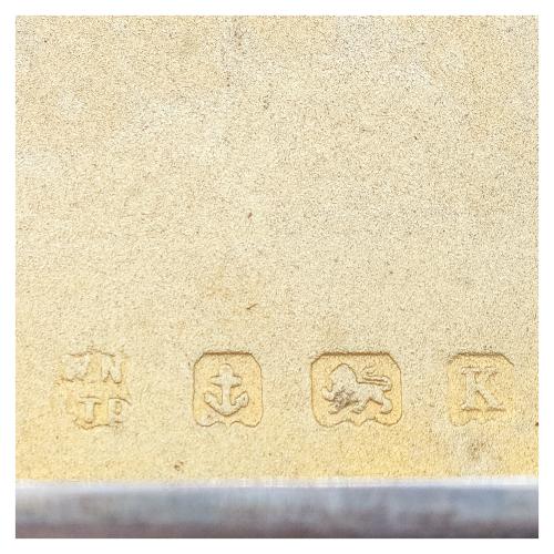 CAJA INGLESA CON ESMALTE DE W.NEALE & SON LTD.