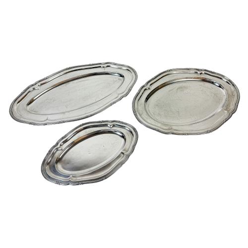 TRES BANDEJAS DE PLATA DEL PRIMER TERCIO DE SIGLO XX