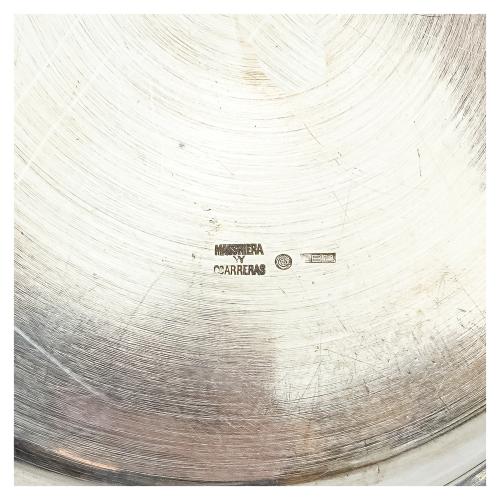 PLATO DE SERVICIO EN PLATA DEL PRIMER TERCIO DE S. XX