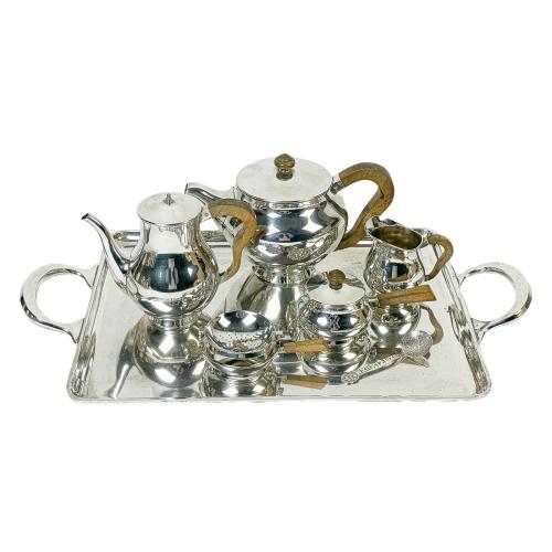 JUEGO DE CAFÉ Y TE  DE PLATA DE LOA AÑOS 60/70