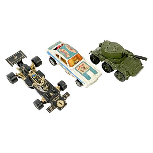 TRES COCHES CORGI TOYS