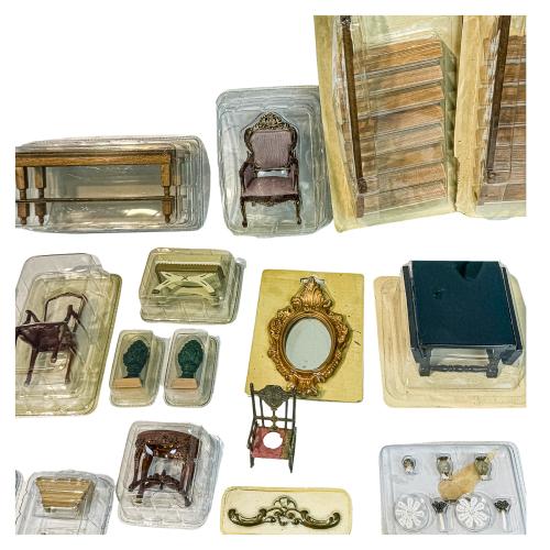 GRAN CONJUNTO DE MUEBLES PARA CASA DE MUÑECAS