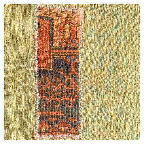 ALFOMBRA KILIM CON PIEZA DE TELA 