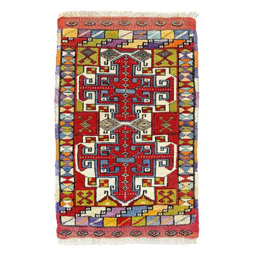 PEQUEÑA ALFOMBRA TURCA