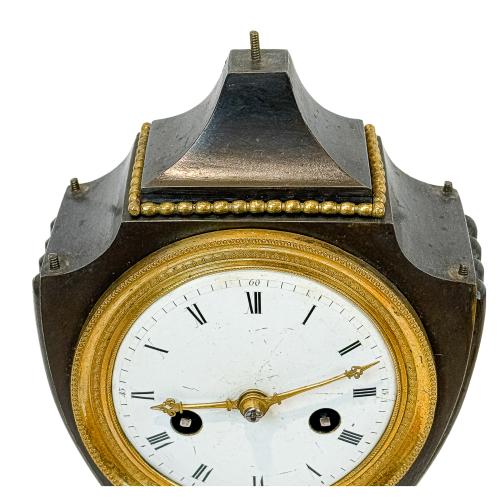 RELOJ FRANCÉS DE SOBREMESA DE PPS. DEL S.XIX