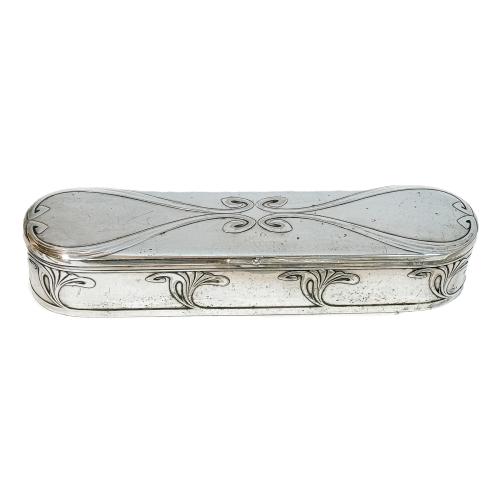 JUEGO DE TOCADOR ART NOUVEAU DEL PRIMER CUARTO DEL S.XX