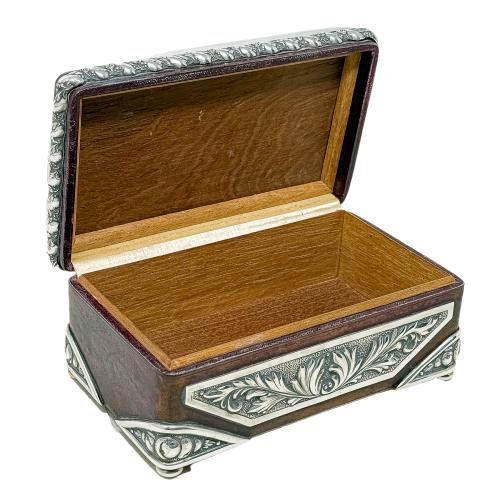 CAJA DE PLATA DEL PRIMER TERCIO DEL S.XX