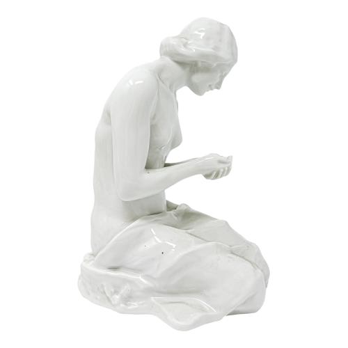 FIGURA ALEMANA DE MEDIADOS S.XX