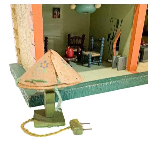 CASITA DE MUÑECAS DE LOS AÑOS 40