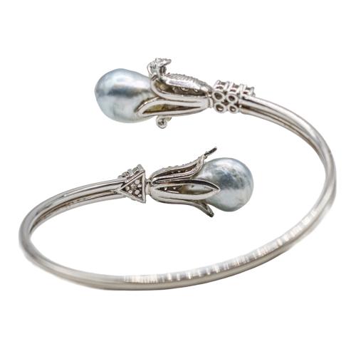 PULSERA ESCLAVA CON PERLAS BARROCAS Y BRILLANTES