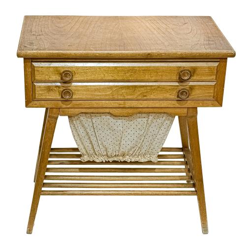 PEQUEÑO MUEBLE COSTURERO DE LOS AÑOS 50