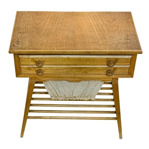 PEQUEÑO MUEBLE COSTURERO DE LOS AÑOS 50