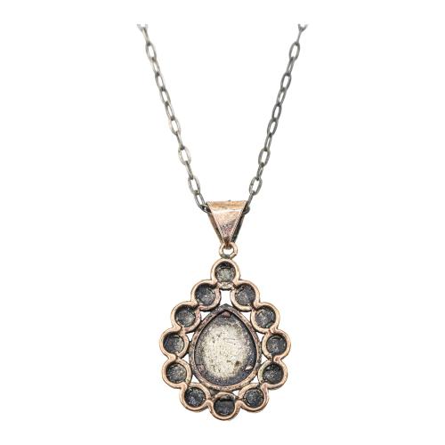 COLGANTE HOLANDÉS CON ROSETÓN DE DIAMANTES