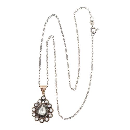 COLGANTE HOLANDÉS CON ROSETÓN DE DIAMANTES