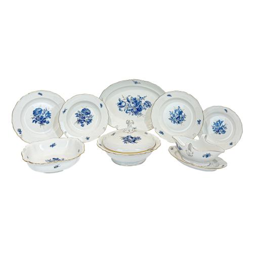 PIEZAS DE VAJILLA EN PORCELANA MEISSEN AQUATINTA 