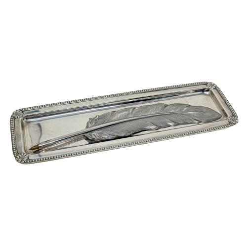 BANDEJA Y PLUMA DE PLATA DEL ÚLTIMO TERCIO DE SIGLO XX