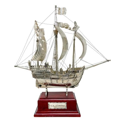 TRES BARCOS DE PLATA DEL ÚLTIMO TERCIO DE S. XX