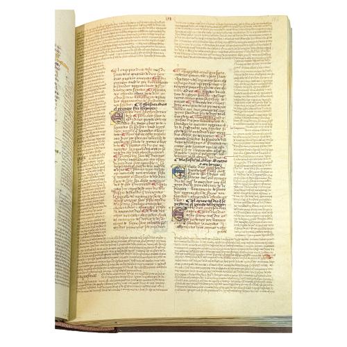 LA BIBLIA DE ALBA