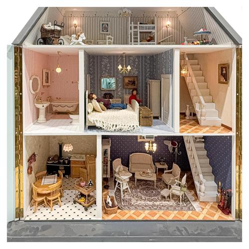 CASITA DE MUÑECAS DEL ÚLTIMO CUARTO DEL S.XX