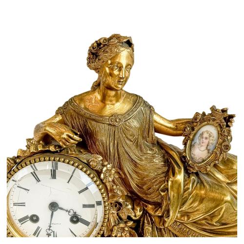 RELOJ DE SOBREMESA FRANCÉS DE FINALES DEL S.XIX