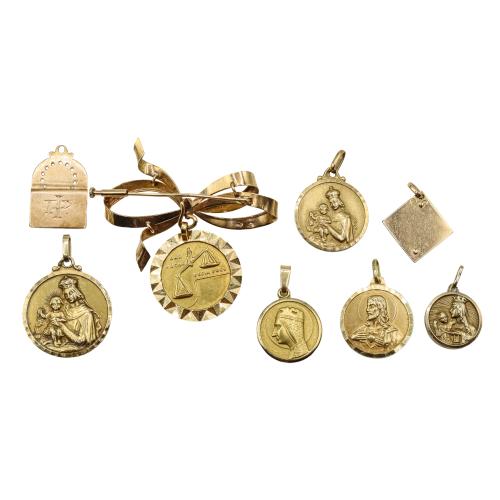 COLECCIÓN DE MEDALLAS DEVOCIONALES DE MEDIADOS S.XX