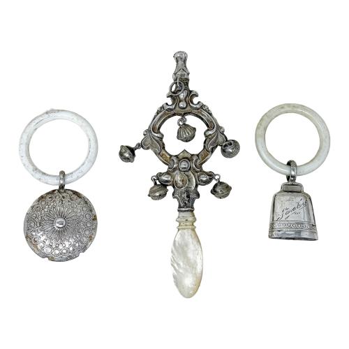 TRES SONAJEROS DE PLATA DE FINALES DEL S.XIX-XX