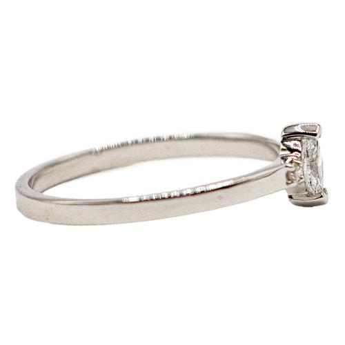 ANILLO CON DIAMANTES