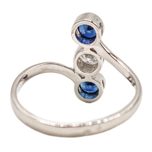 ANILLO CON BRILLANTE Y ZAFIROS