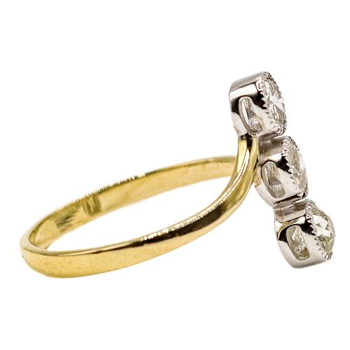 ANILLO CON BRILLANTES