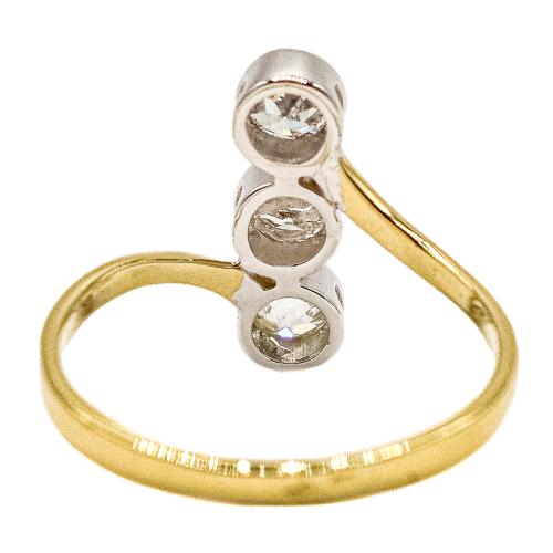 ANILLO CON BRILLANTES