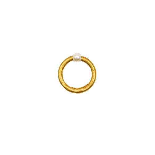 ANILLO CON PERLA DE CAPARROS