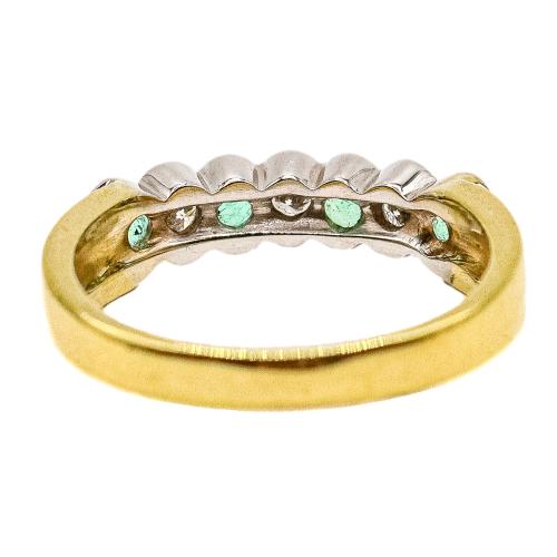 ANILLO CON ESMERALDAS Y BRILLANTES