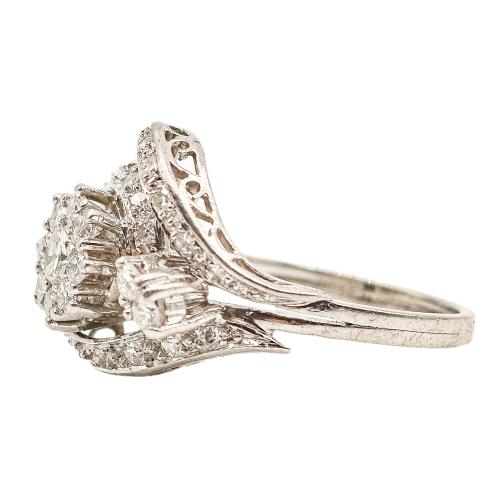ANILLO ROSETÓN CON BRILLANTES