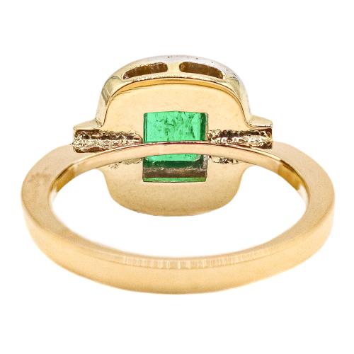 ANILLO CON ESMERALDA Y DIAMANTES