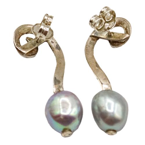 PENDIENTES LARGOS DE PLATA CON PERLAS