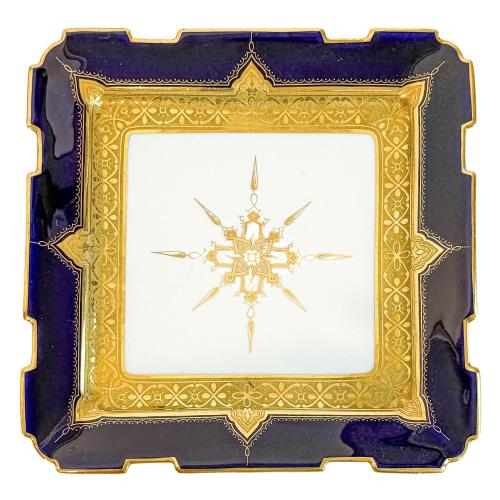  JUEGO DE CAFÉ DE PORCELANA FRANCESA. PRINCIPIOS DEL SIGLO X