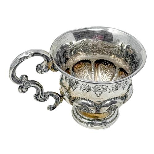 TACITA DE PLATA DE FINALES DE SIGLO XIX