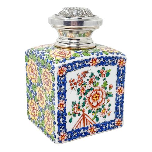 TARRO EN PORCELANA Y PLATA DEL PRIMER TERCIO DEL SIGLO XX