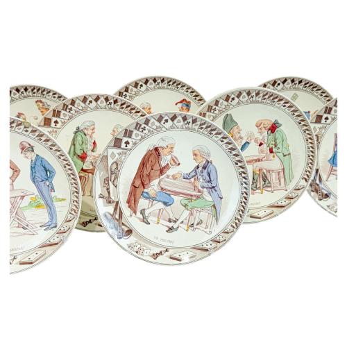 CONJUNTO DE PLATOS EN LOZA SARREGUEMINES DE FINALES S.XIXX