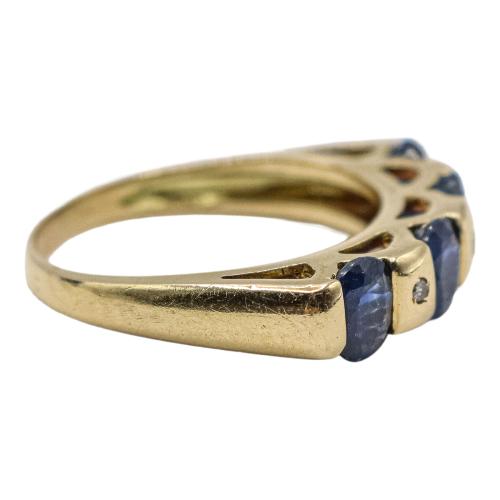 ANILLO CON ZAFIROS