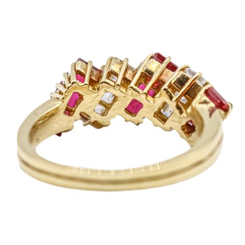 ANILLO CON DIAMANTES Y RUBÍES