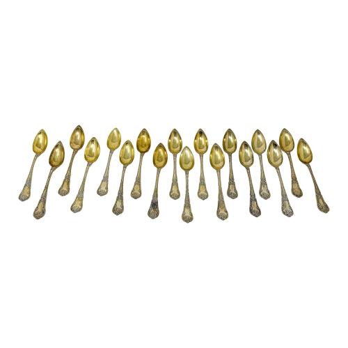 18 CUCHARAS DE POSTRE EN PLATA DE PRIMER CUARTO S. XIX