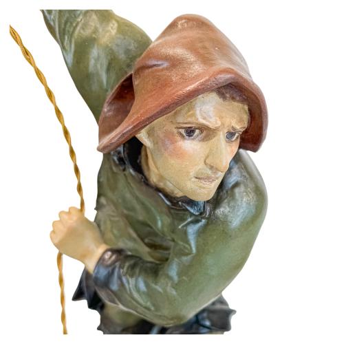 FIGURA EN ESTUCO POLICROMADO DE PRINCIPIOS DE S. XX