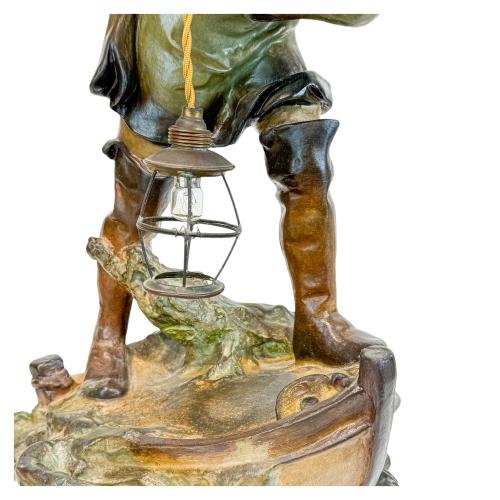 FIGURA EN ESTUCO POLICROMADO DE PRINCIPIOS DE S. XX