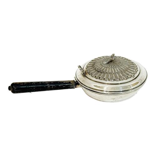 LEGUMBRERA DE PLATA DE MEDIADOS DE SIGLO XX