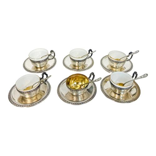 SEIS TAZAS CON PLATO Y CUCHARAS DE PLATA AÑOS 30