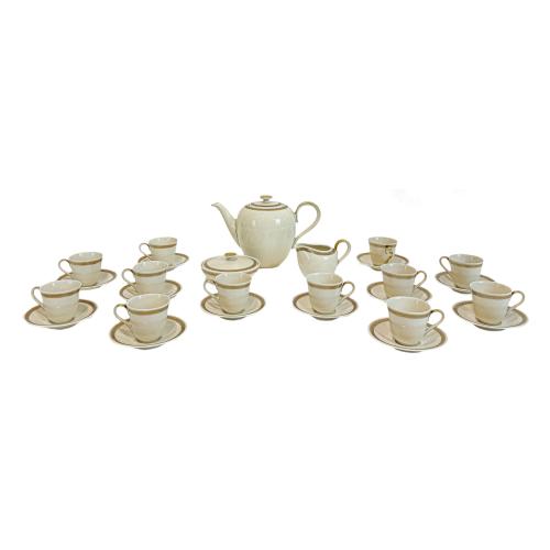 JUEGO DE TÉ EN PORCELANA AÑOS 60 