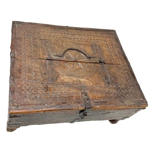 CAJA DE LA INDIA 