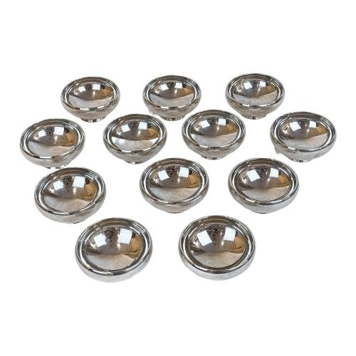 DOCE PEQUEÑOS BOLES EN PLATA DEL ÚLTIMO CUARTO DEL S.XX